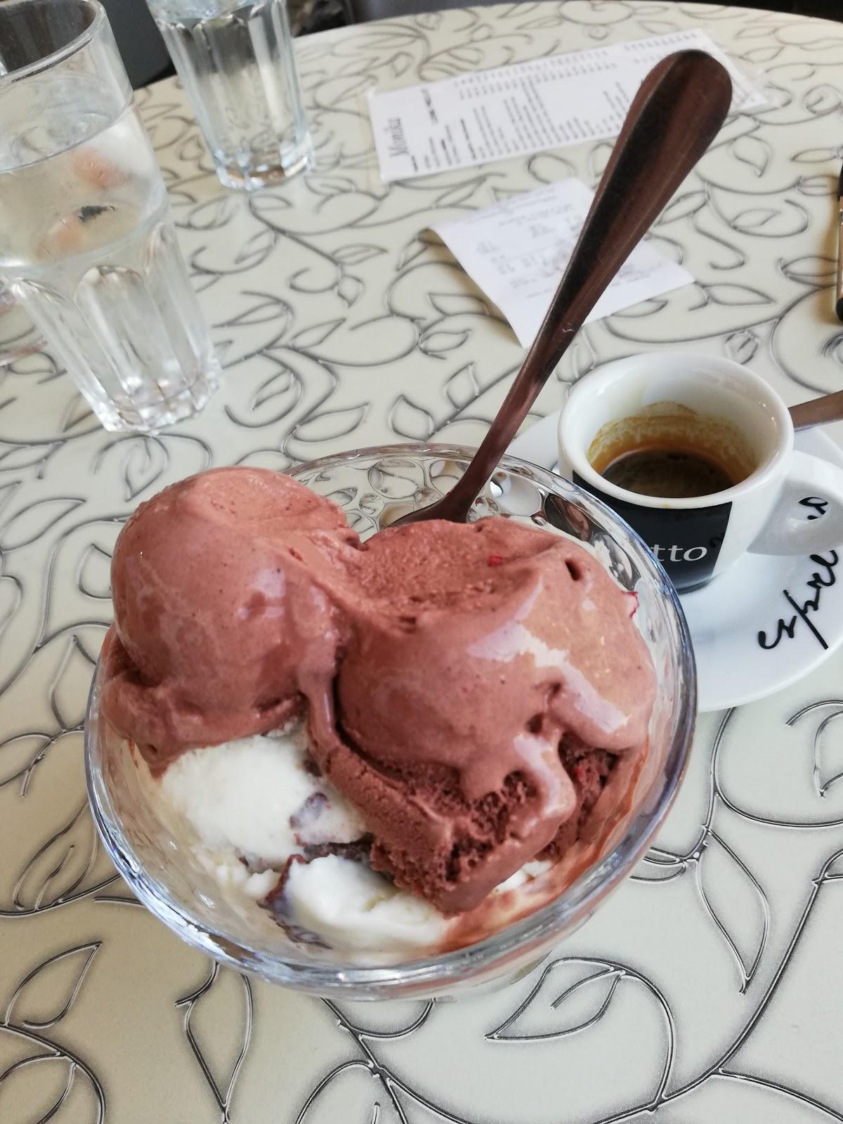 Pekarna i slastičarnica Monika