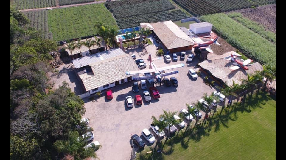 Recanto do Avião - Restaurante em Piracaia SP