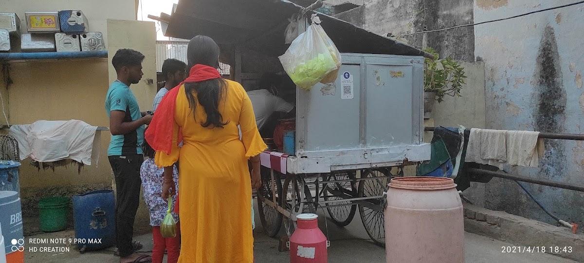 Pandit Ji Chat Bhandar