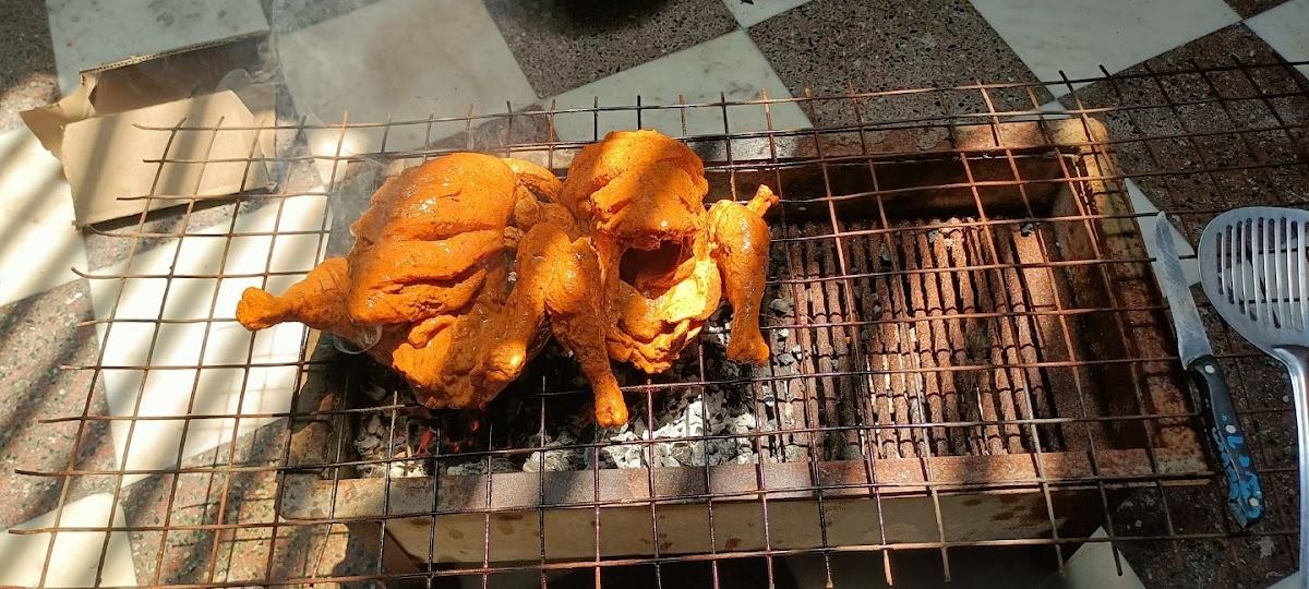 Dilli chicken center