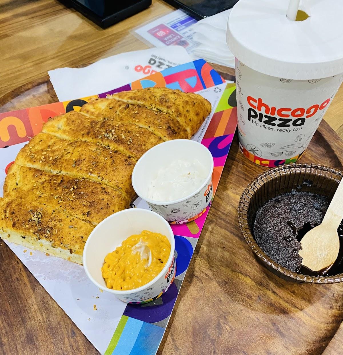 Chicago pizza Phusro