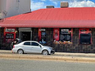 Charlie's Cafe
