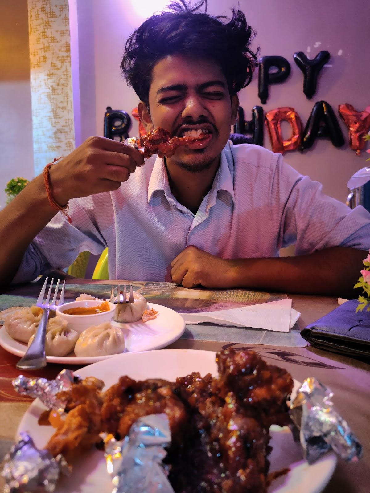 Food court restaurant