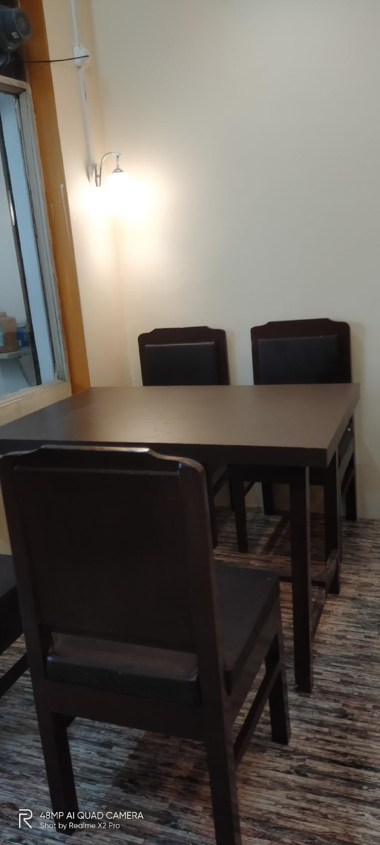 Deepak Hotel & Restaurant