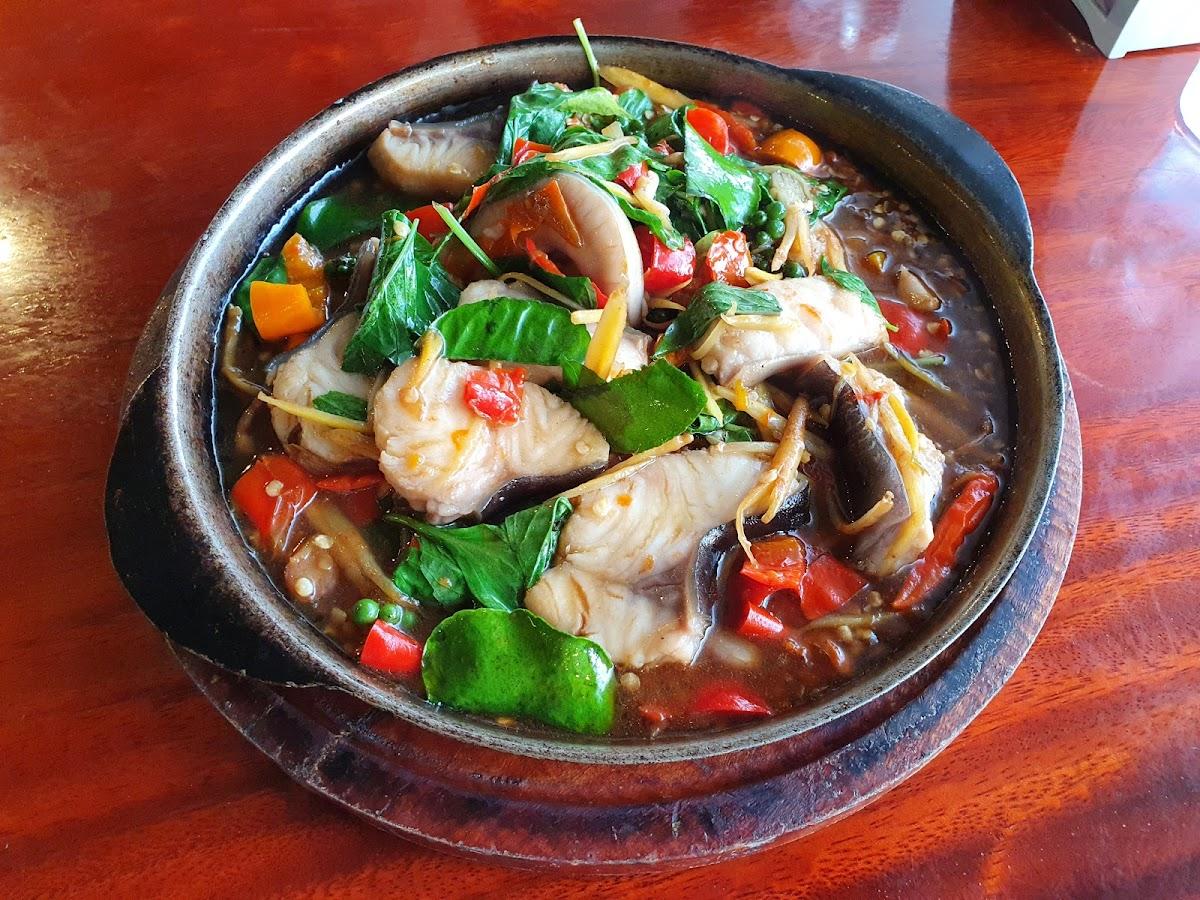 Uncle Kang's Kitchen, Catfish, Nakhon Nayok