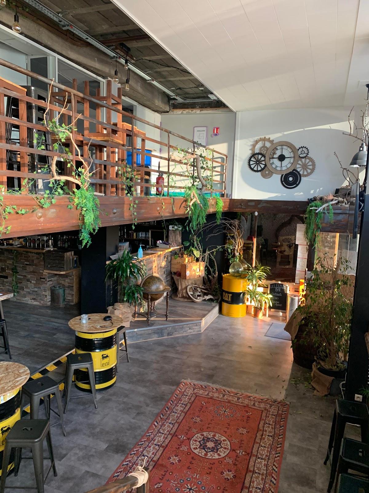 Les Explorateurs