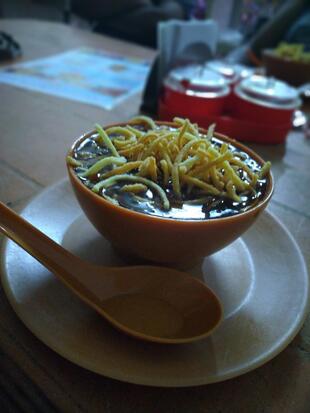 Traveller's Restaurant & Fast Food