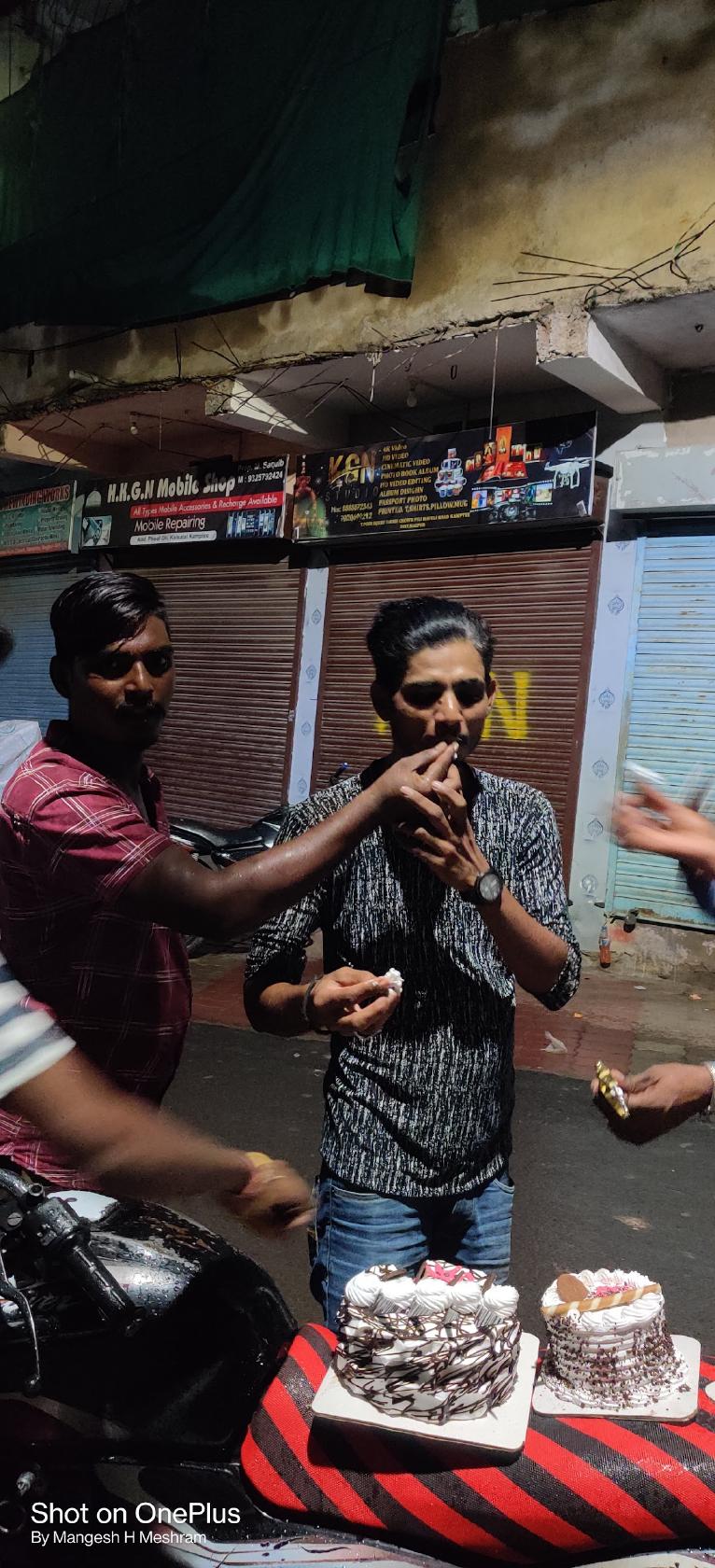 Waqeel Biryani Centre