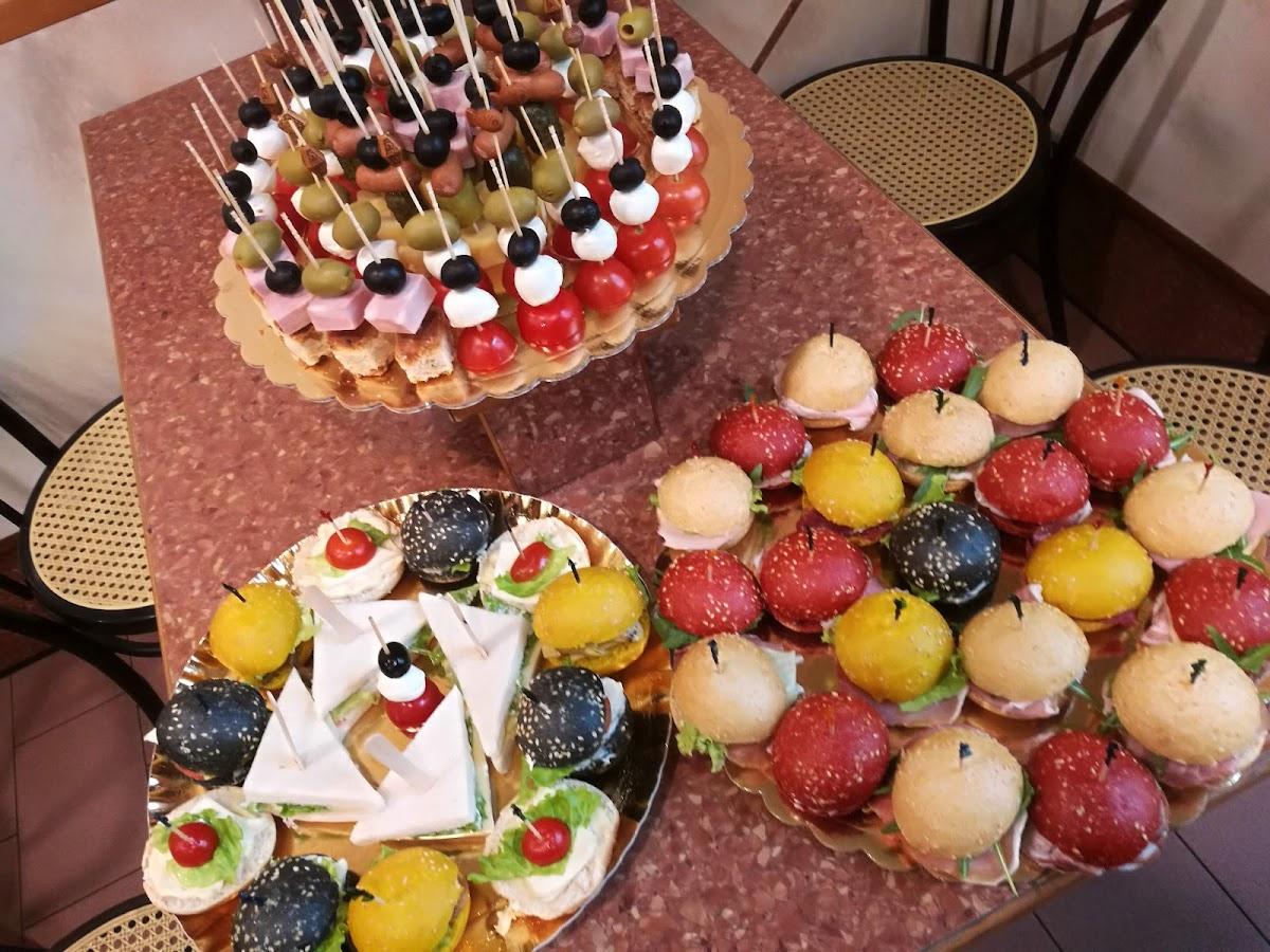 Snack bar Cento di Renzo Elisa