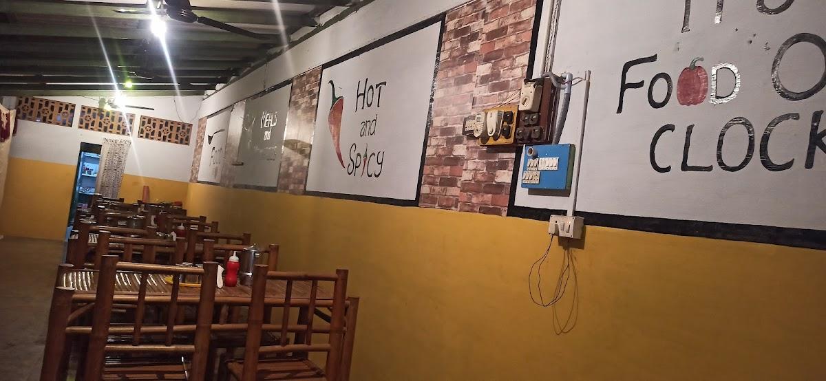 Happy family restaurant, ஹேப்பி ரெஸ்டாரண்ட்