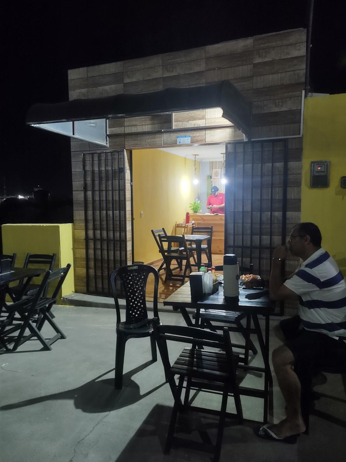 Val Lanches