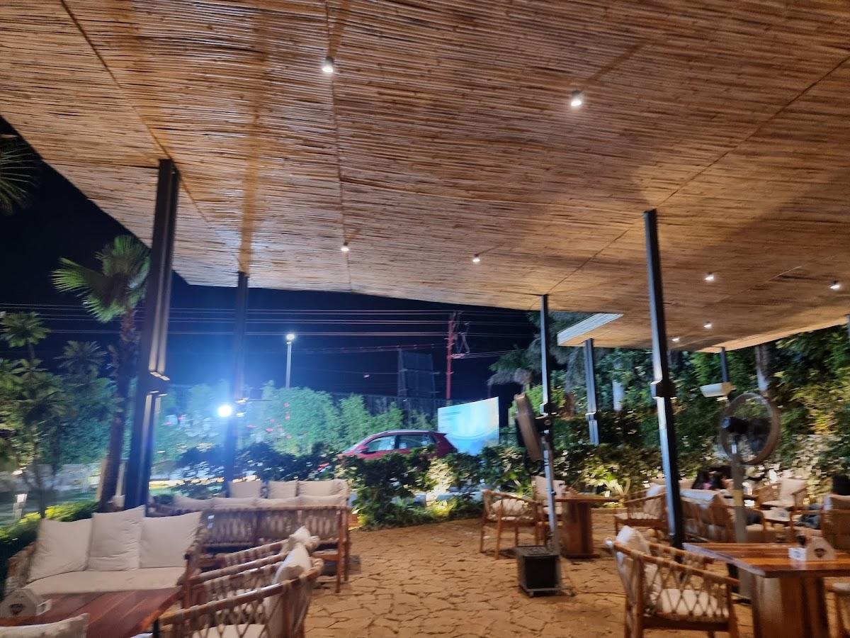 Chef Fatso - The Café