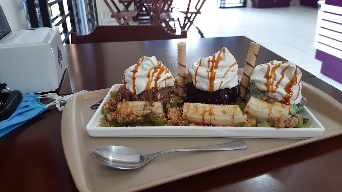 Dona Violeta Açaí E Sorvetes