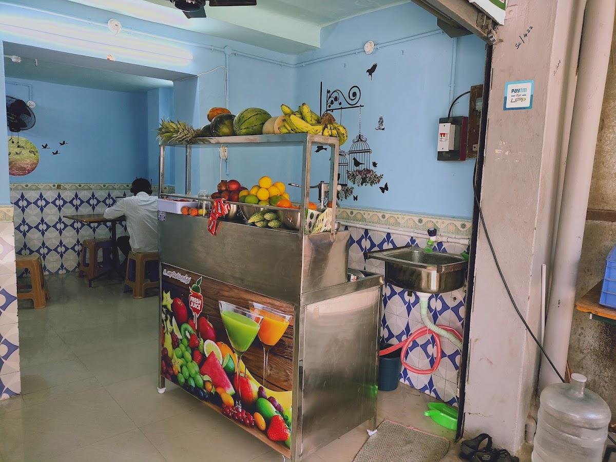 Unave Marunthu(soup point and Fresh juice)