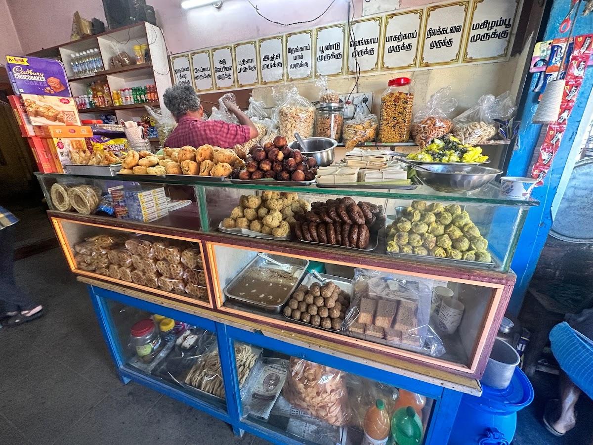 அழகி இஞ்சி தேநீர் கடை