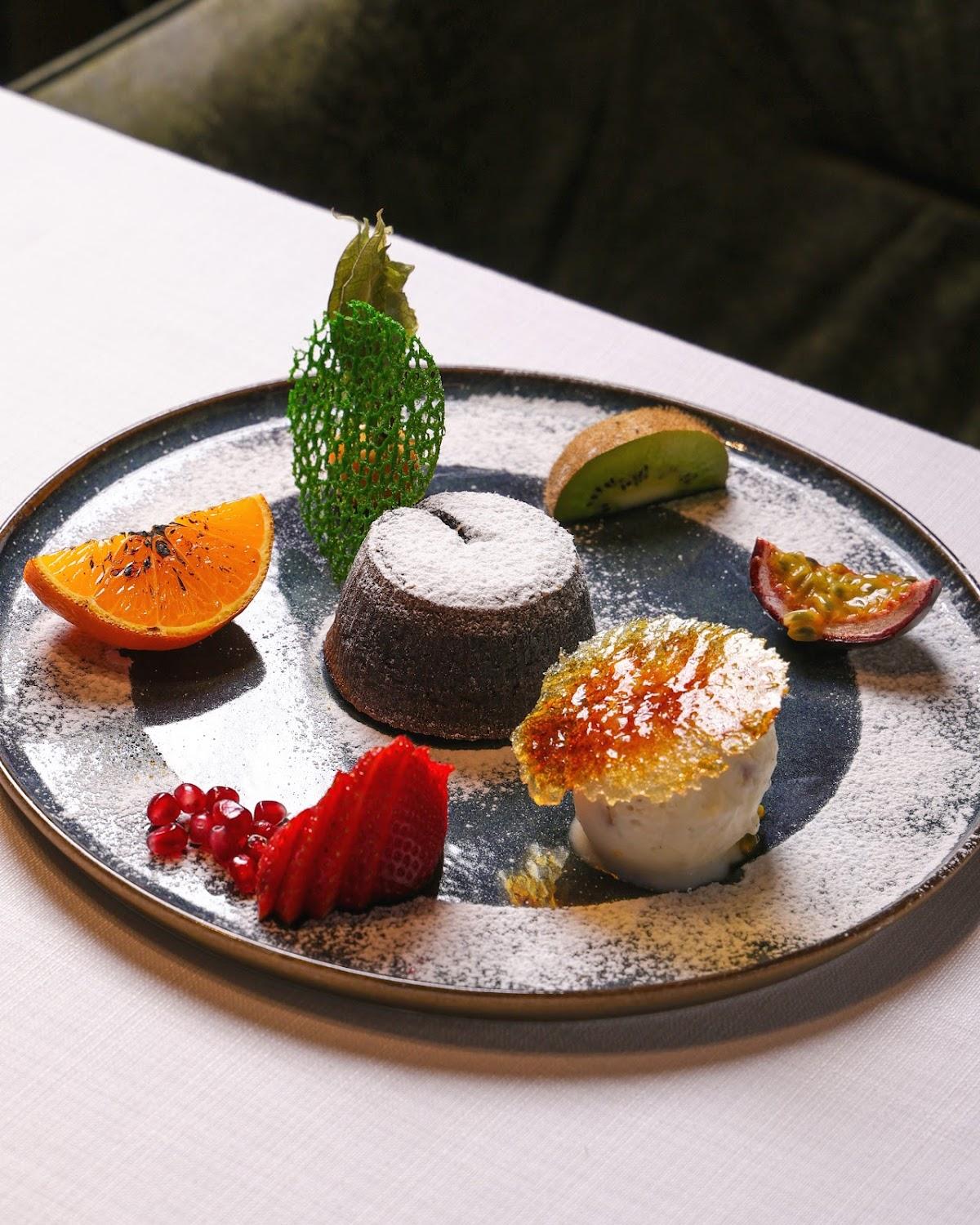 Alehandro Restolounge