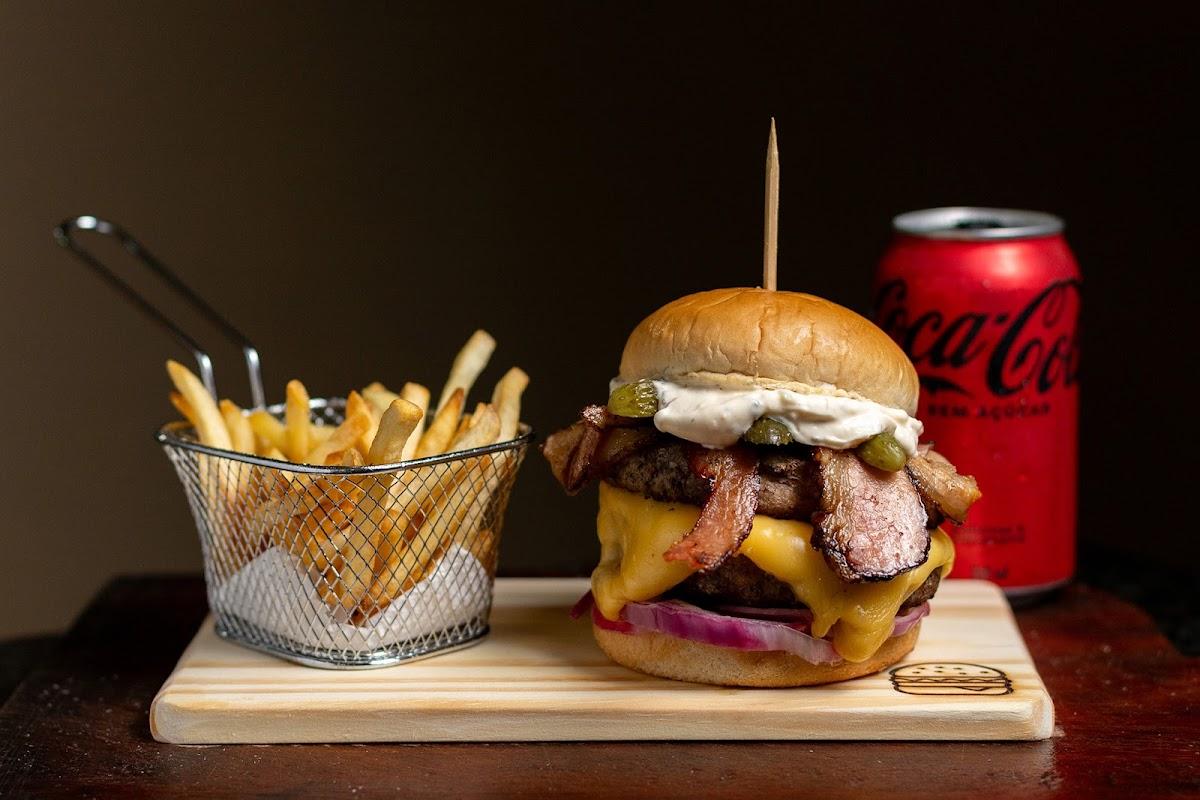 Pit Stop Hamburgueria e Cafeteria