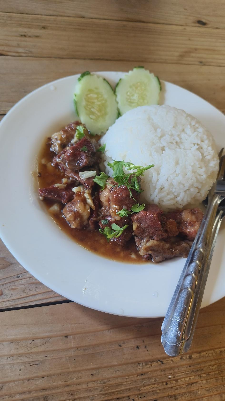 Mae–Jin Thai Food & Bistro