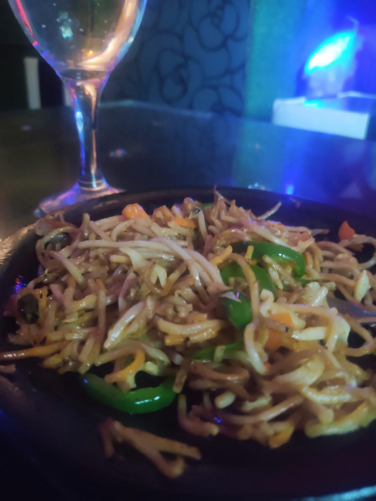 Red Rose Cafe & Resturant