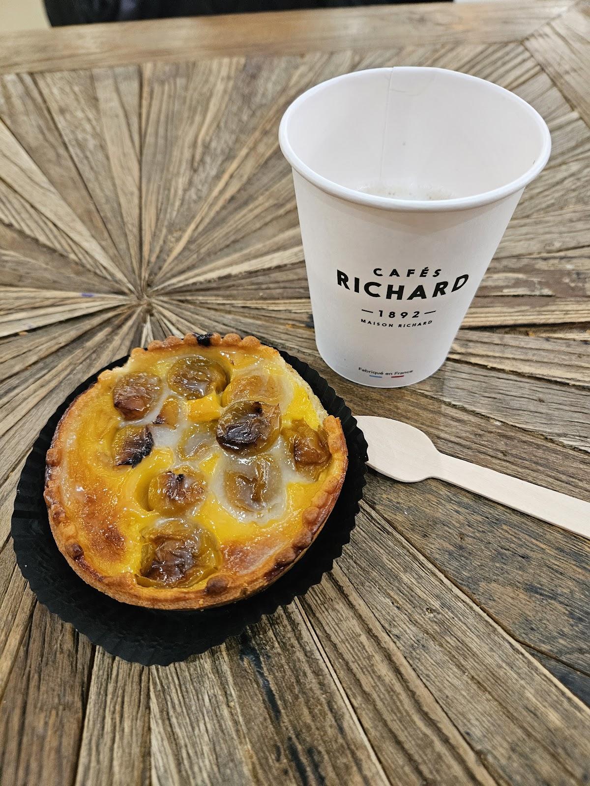 Boulangerie Patisserie Du Centre