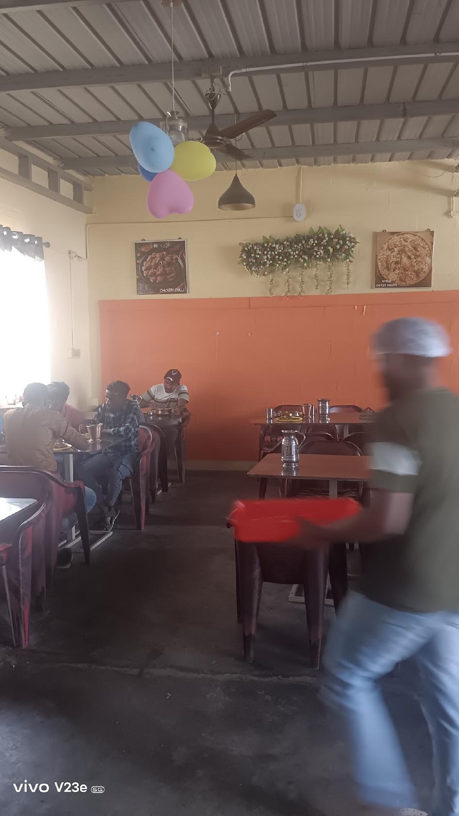 Sriranga bhattara hotel