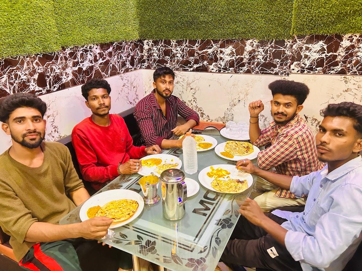 Shri guru Raghavendra hotel