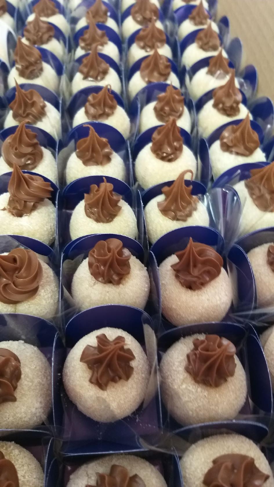 Delicadas Delícias - loja de Doces, docinhos para festa, confeitaria de doces, bombons, trufas, chocolate, beijinho