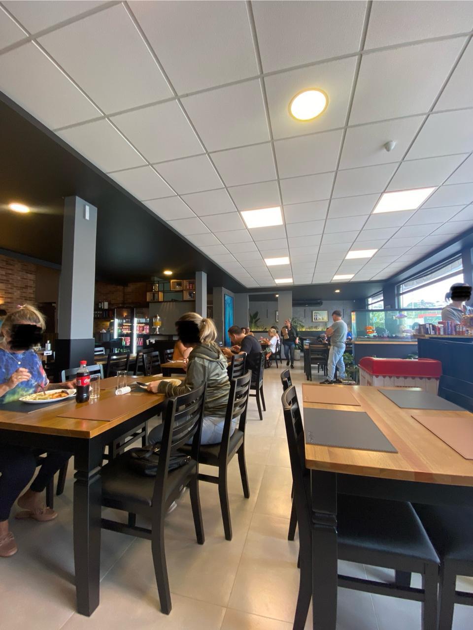 Aquários Centro - Almoço, Pizzas, Sushi, Burgers, Chapeados.