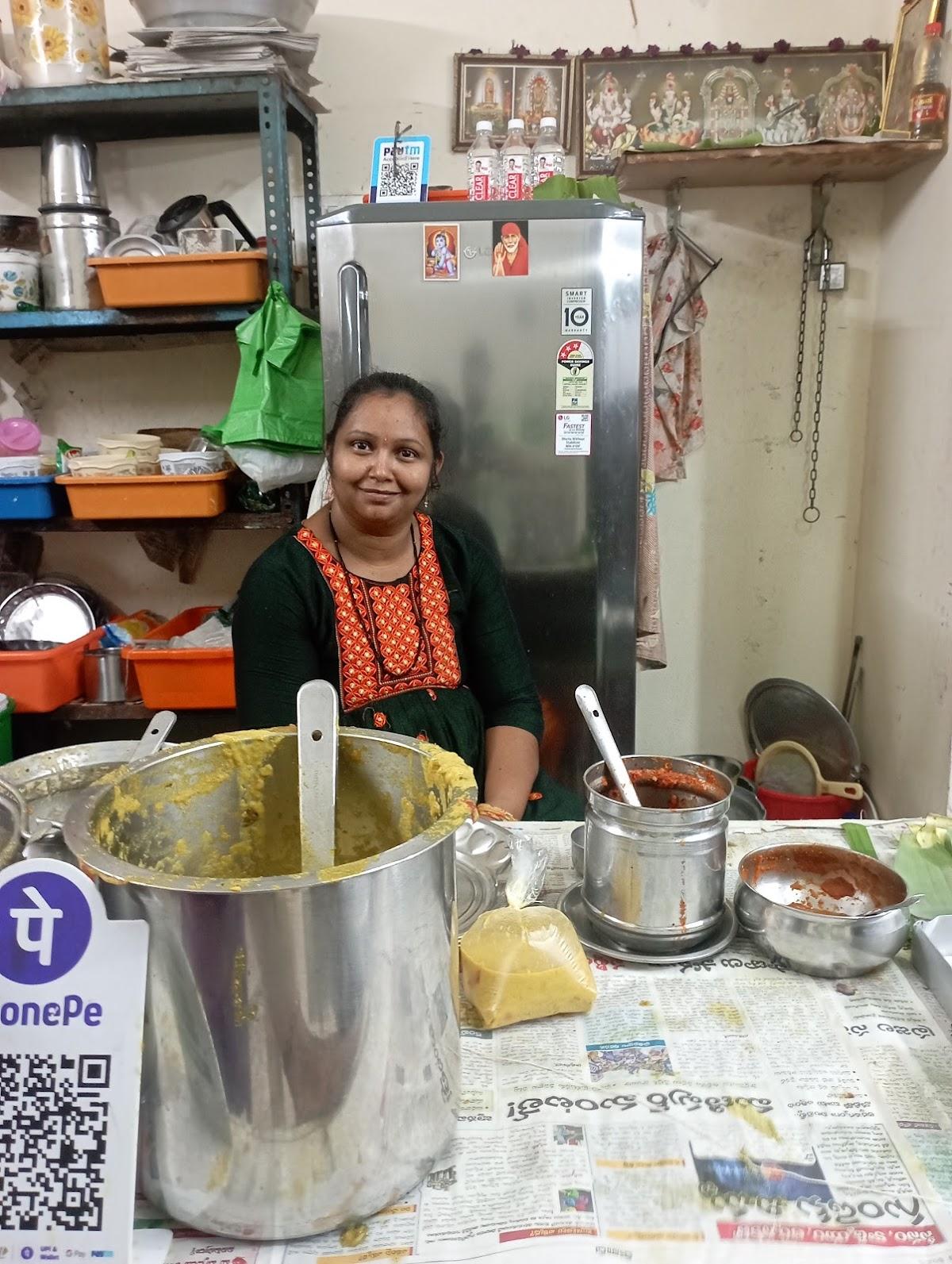 SIVA SAI TIFFIN CENTER