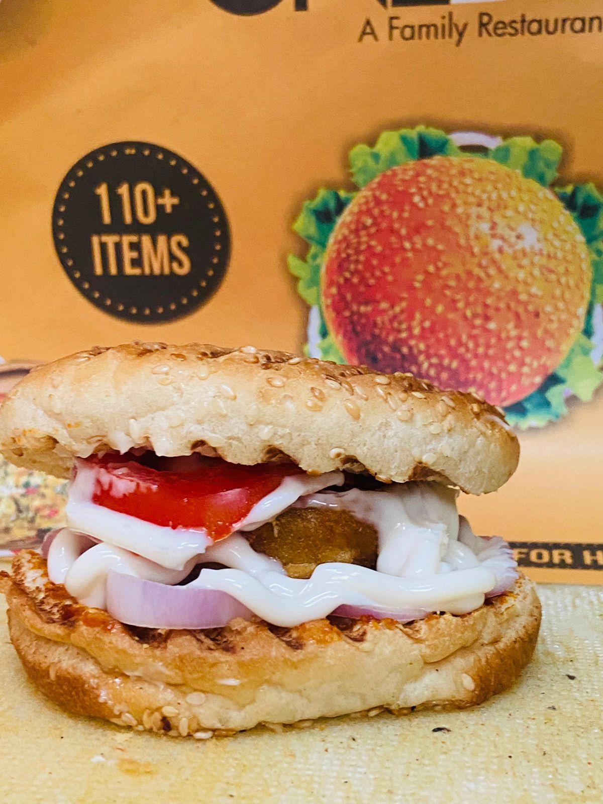 OneBite Restaurant & Cafe