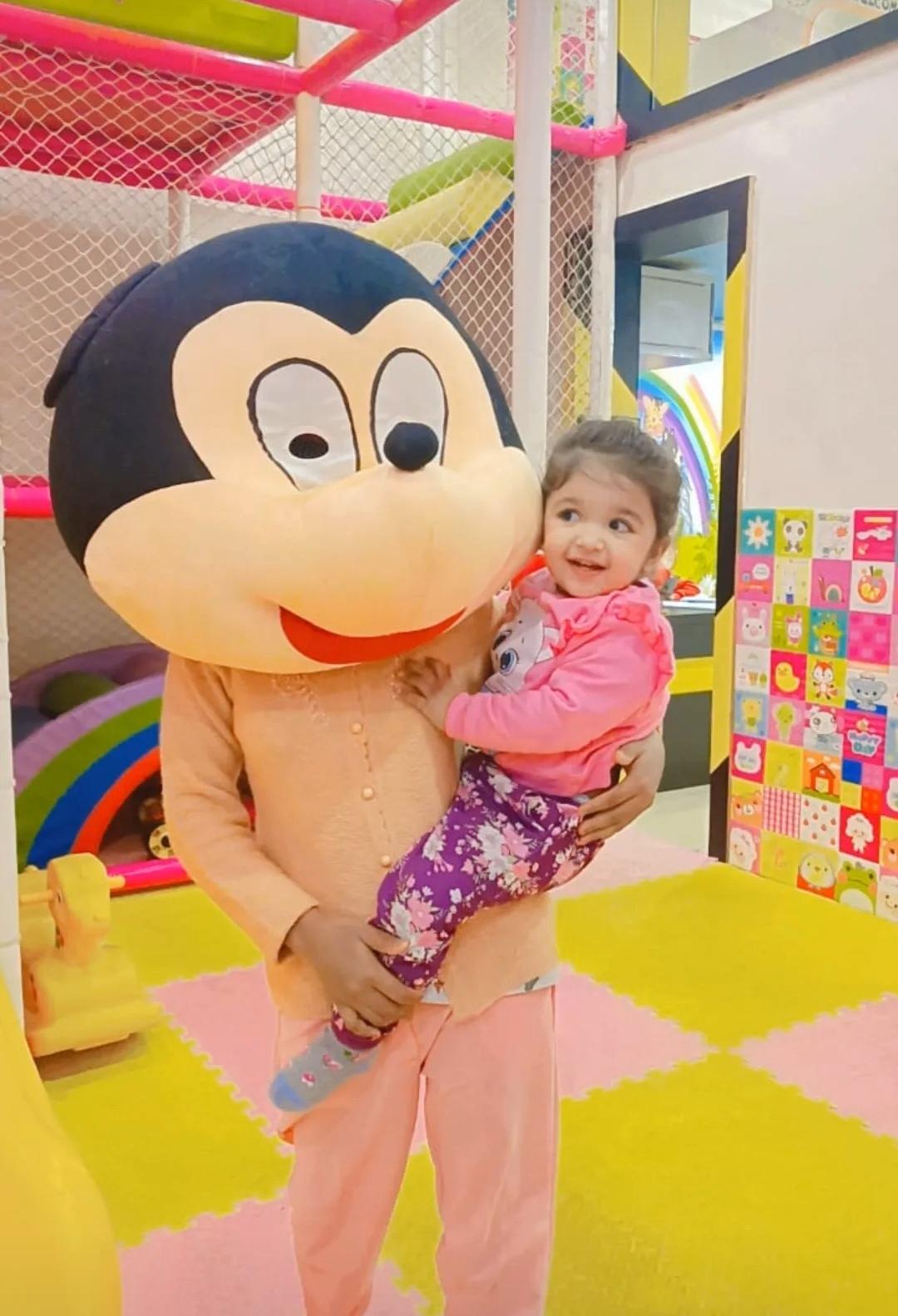 Happy Street ( Sweets & Restaurant)