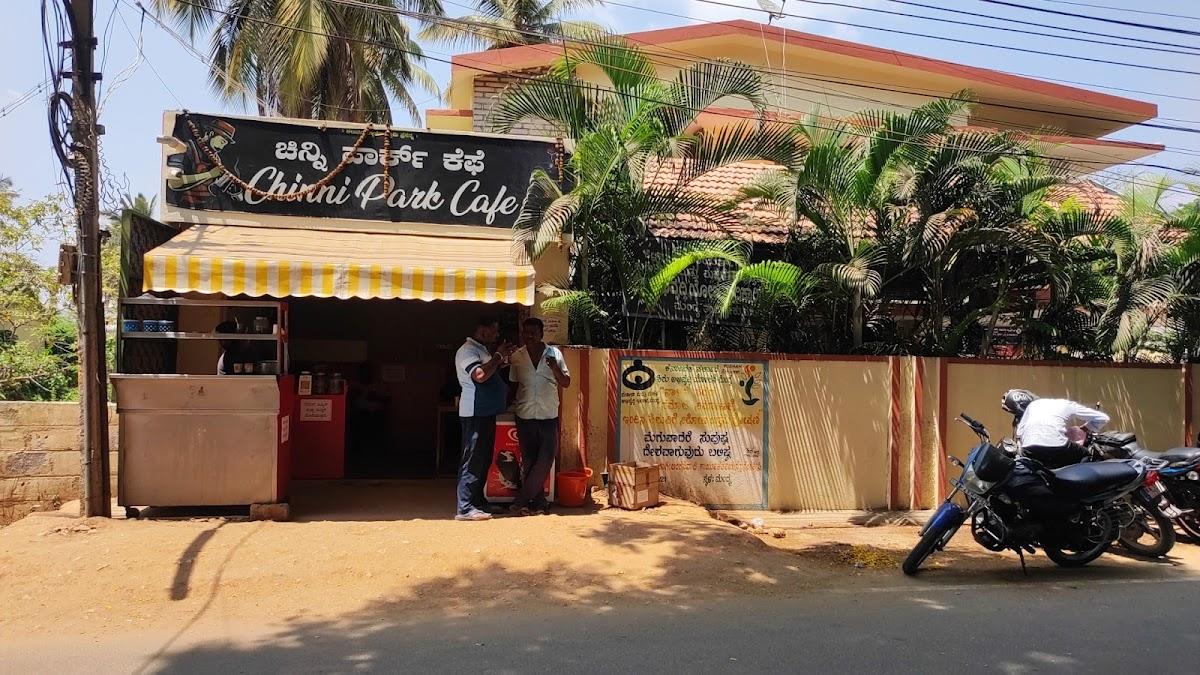 CHINNI PARK CAFE SHASHI KUMAR