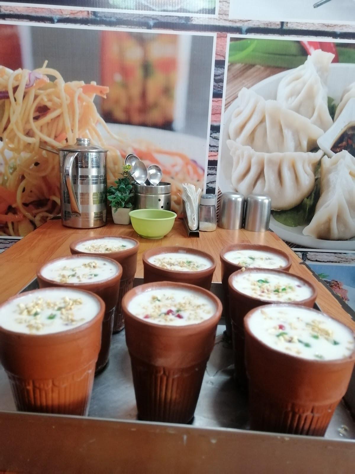 Mehra Pahadi Restaurant