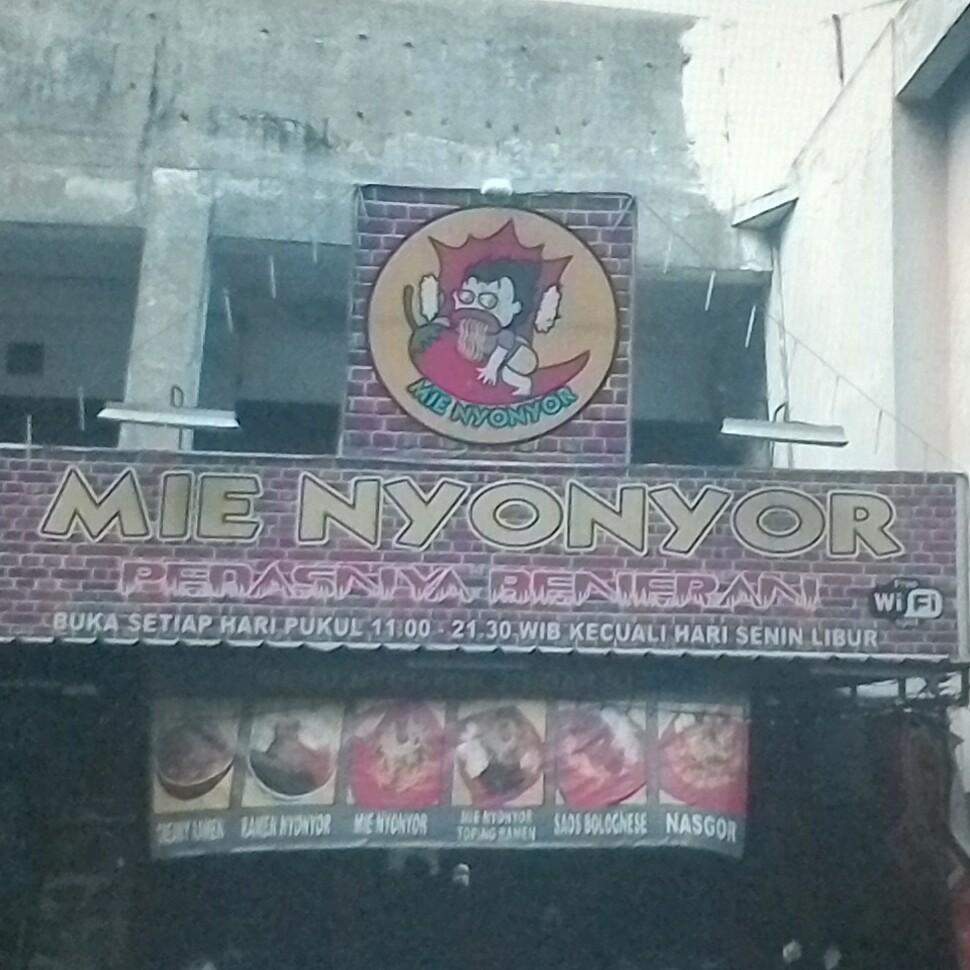 Mie Nyonyor