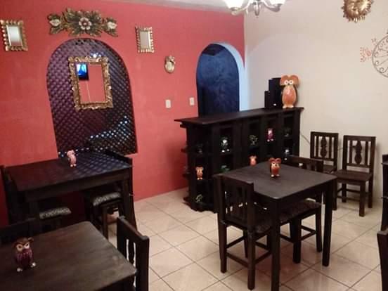 "La Esquina De Los Búhos" Café - Bar