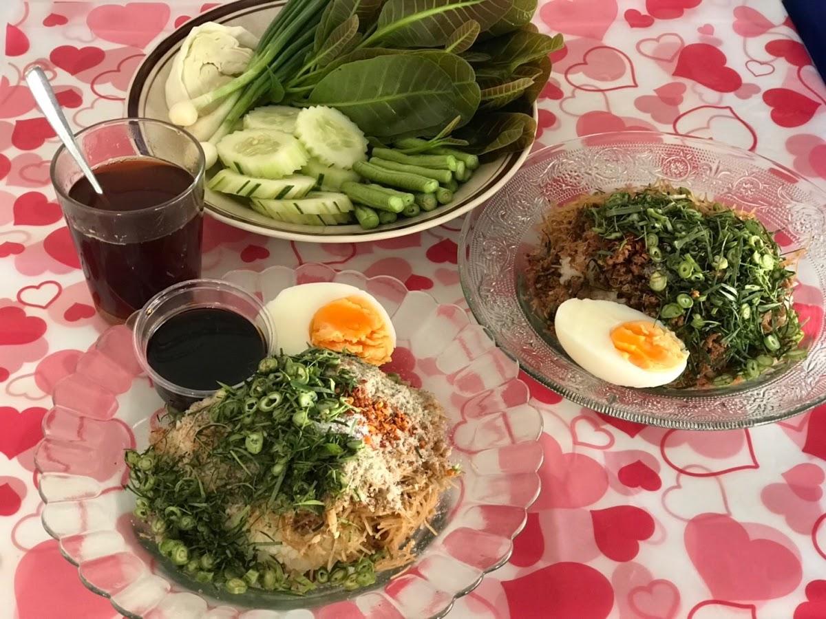 ร้านข้าวยำม๊ะเมาะ คลองเคียน