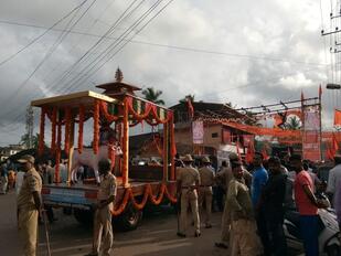 Vijayalakshmi (Baburayara Hotel)