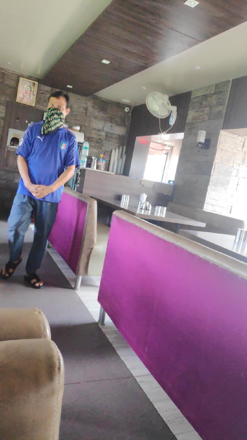 Vasu hotel and restaurant