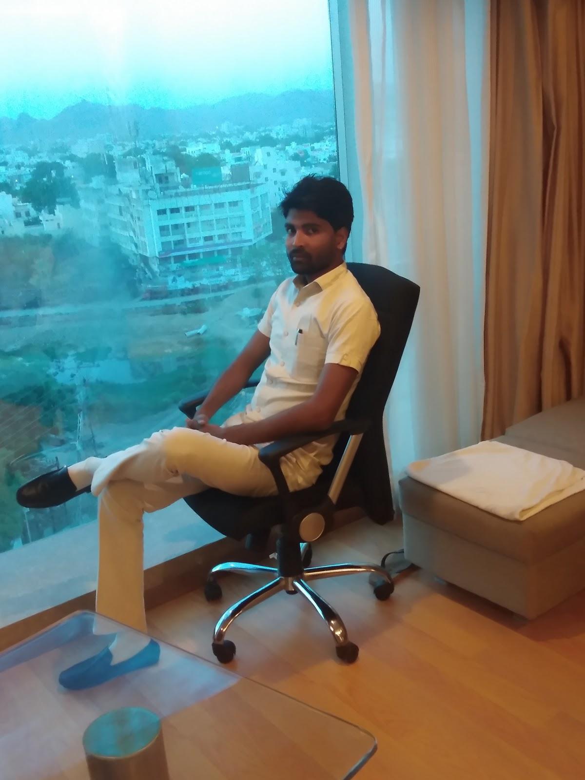 Kannauj Mobile Plaza