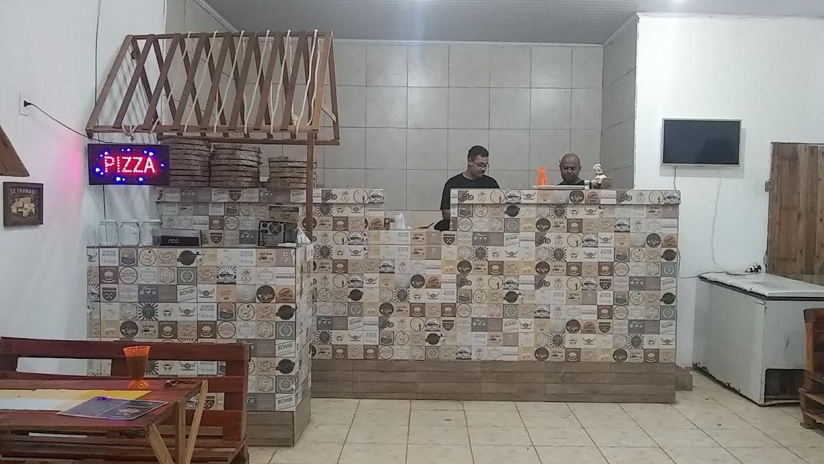 Pizzaria Rústica e Hambúrgueria