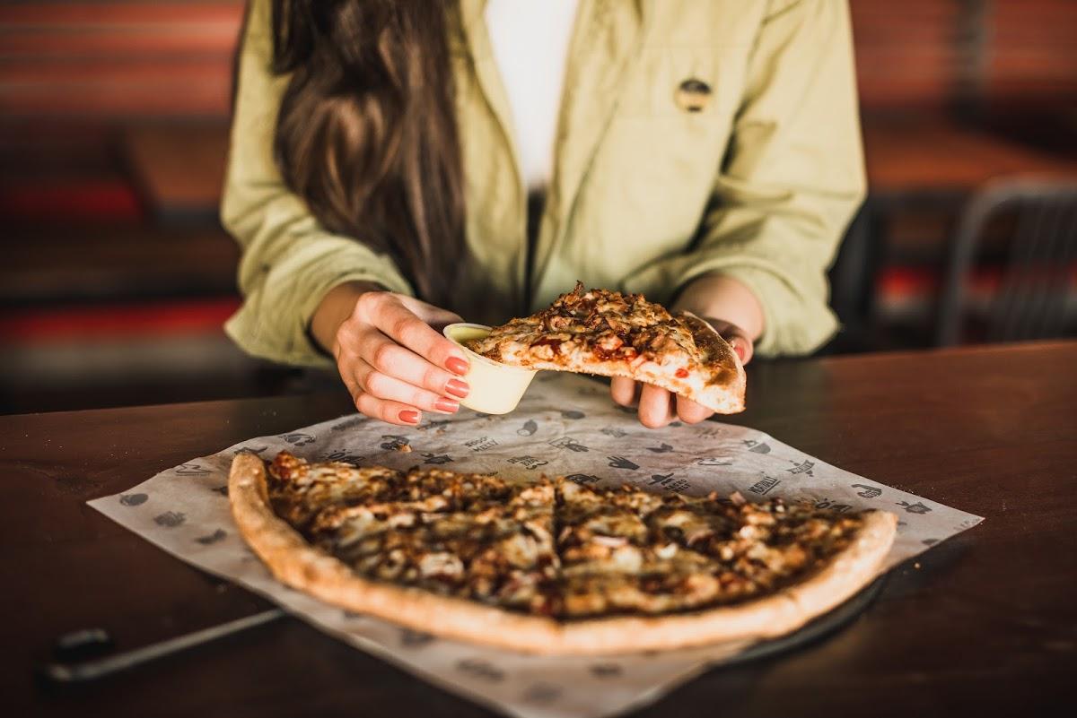 Melt Pizzas