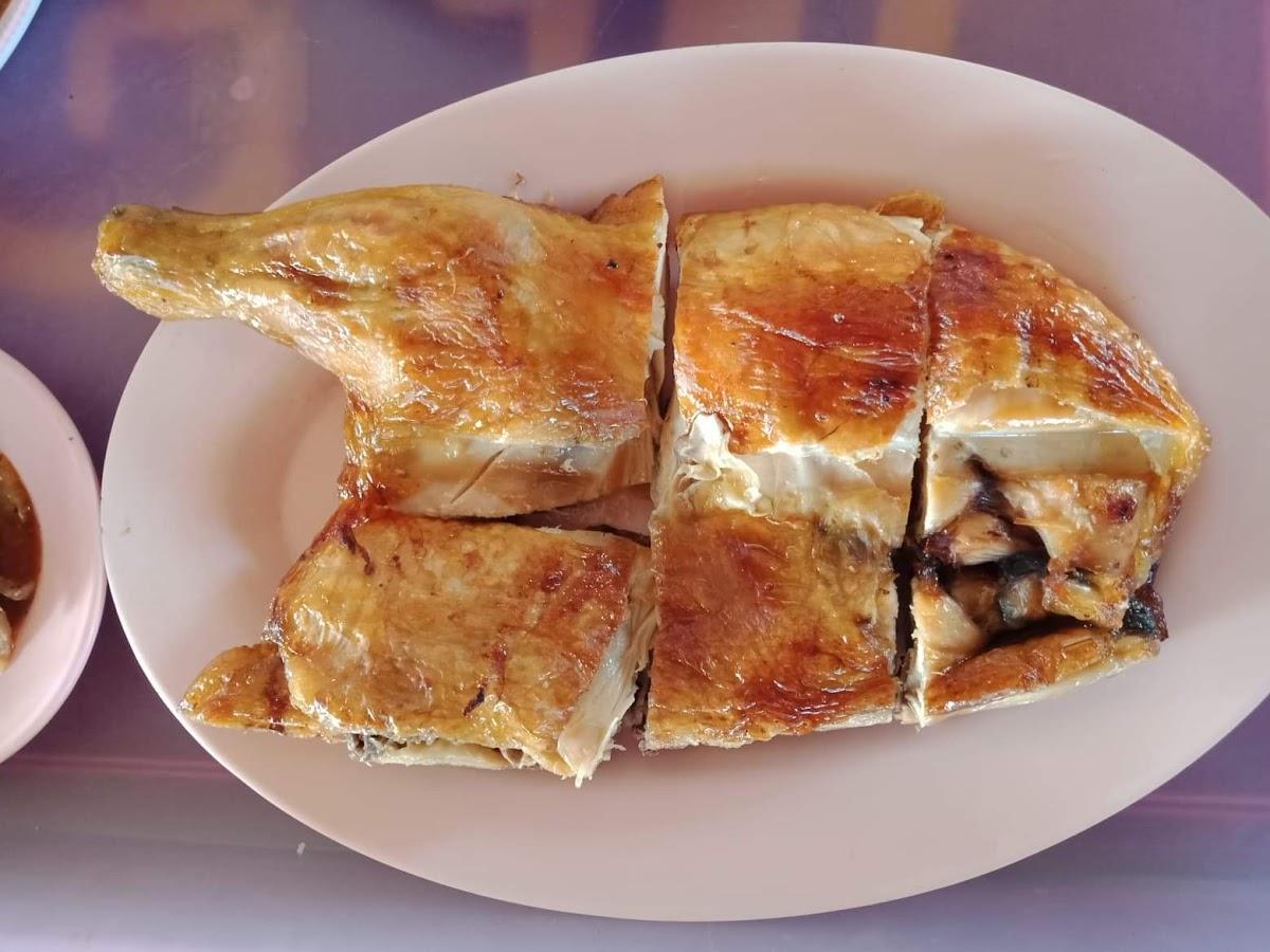 ส้มซ่าส์ไก่ย่างวิเชียร