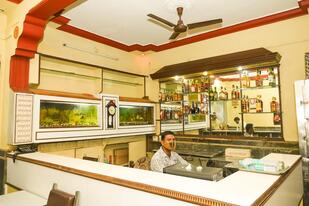 S S BAR & RESTAURANT