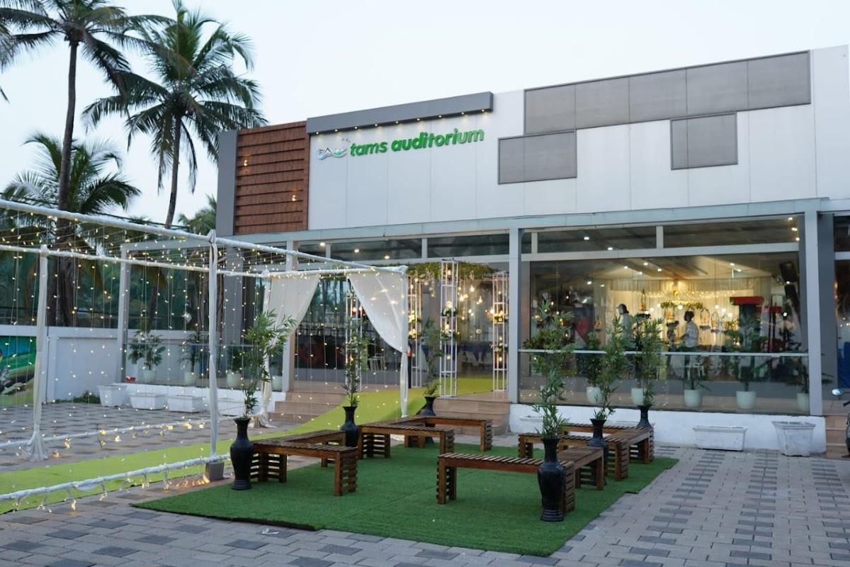 Tams Restaurant & Events