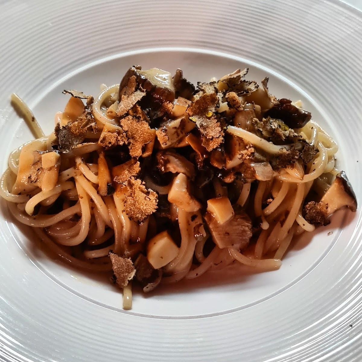 Enoteca Taverna U.v.a Club