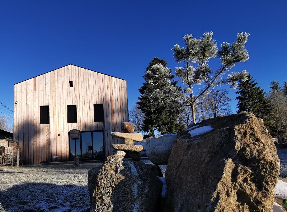 La Maison longue Chave. Chambres d'hôtes Raucoules, haute Loire tourisme durable