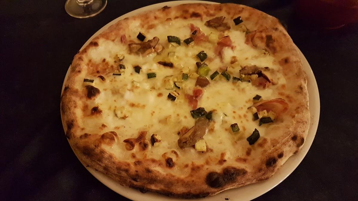 'a puteca d' 'o munaciello