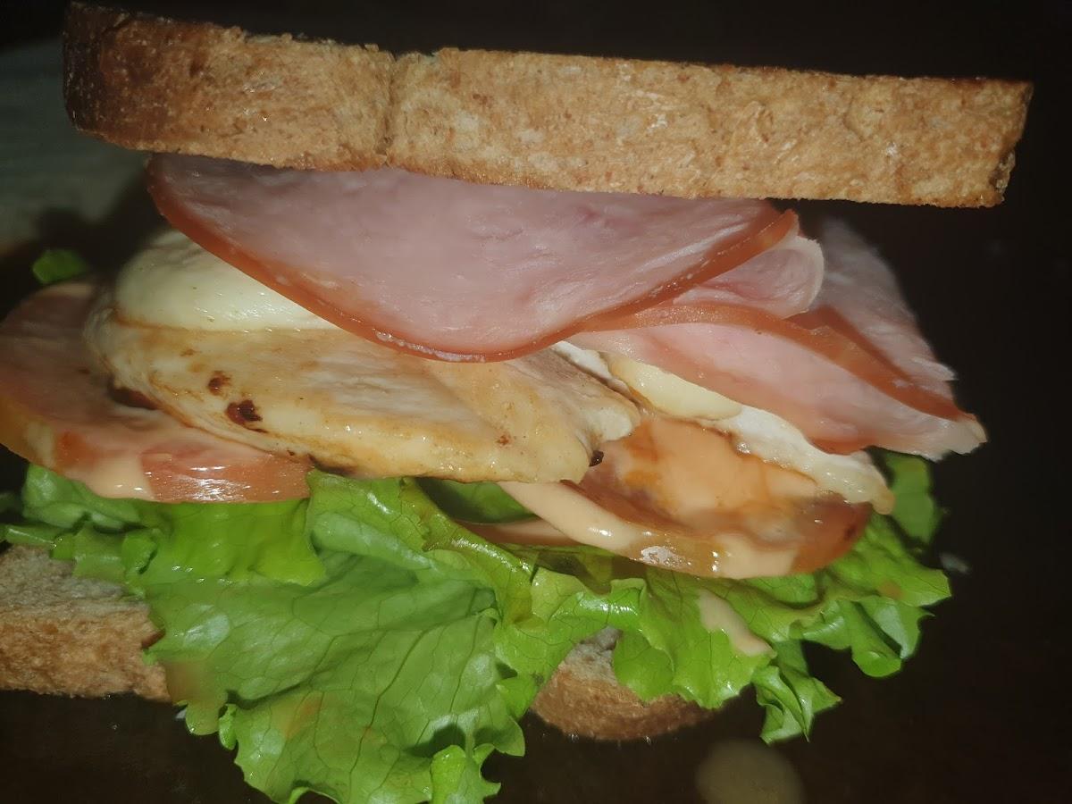 Lá Chapa petiscaria e hamburgueria