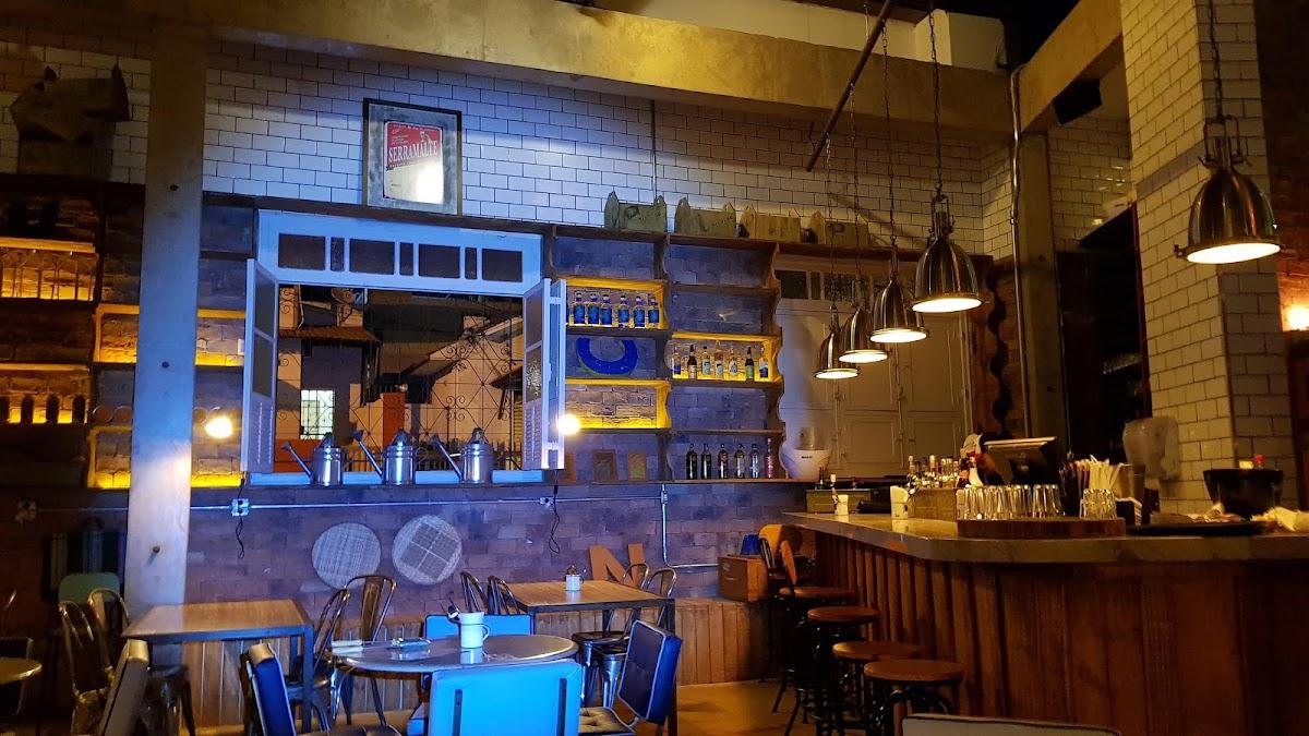 Nicolau Bar da Esquina