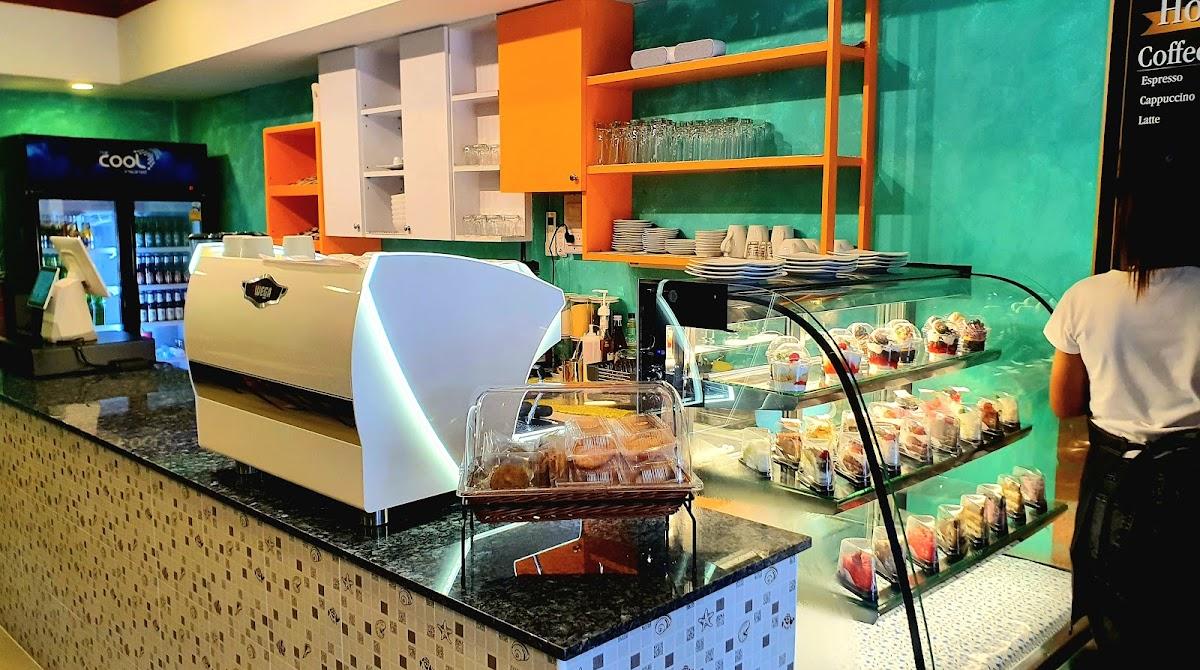 Master Cafe & Restaurant